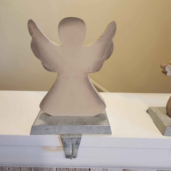 Set of 4 Holiday Stocking Holders - Picture 2 of 5